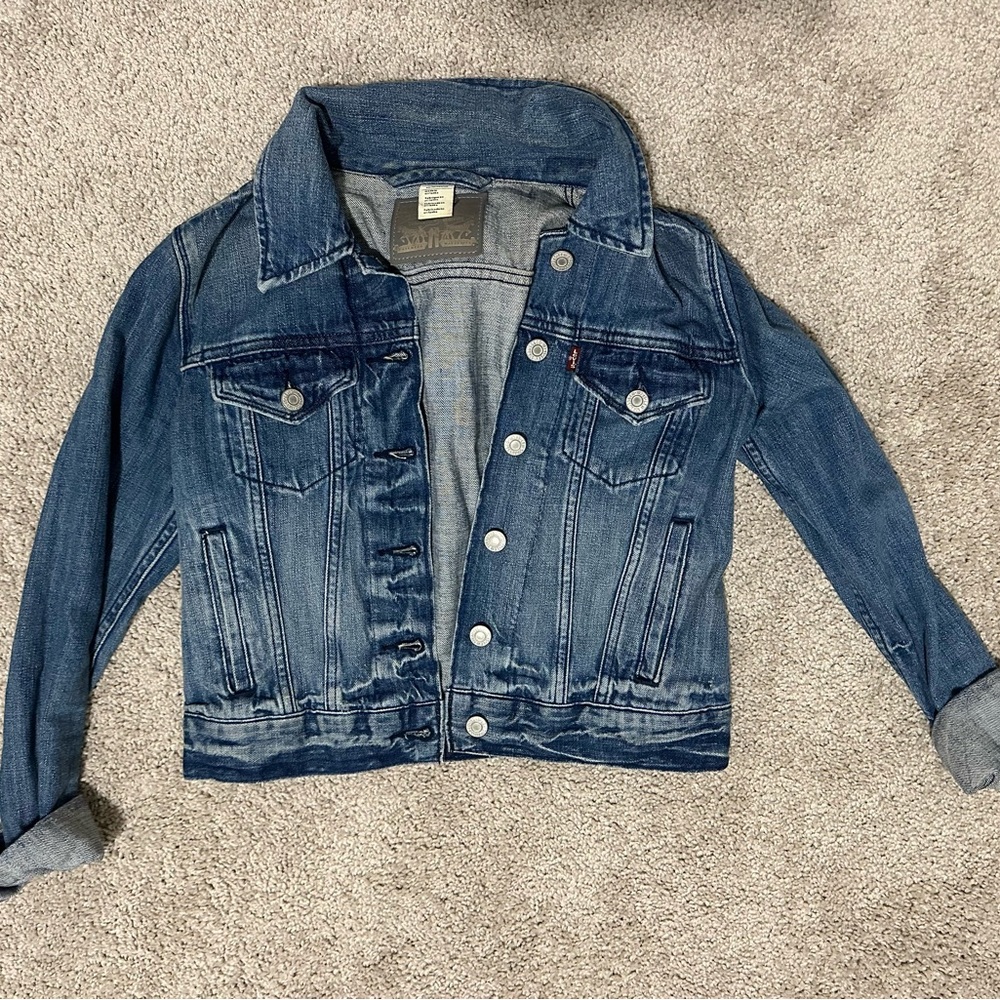 Levi’s denim jacket